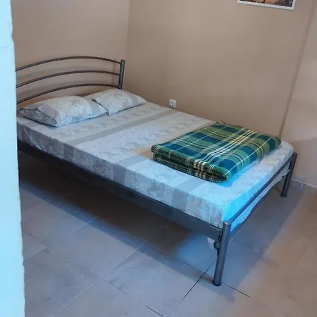 Апартаменти Cozy In *